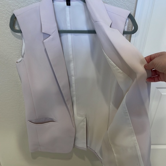 Express Boyfriend Vest size Medium - Picture 4 of 8